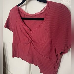Rose Lace Cropped Tee